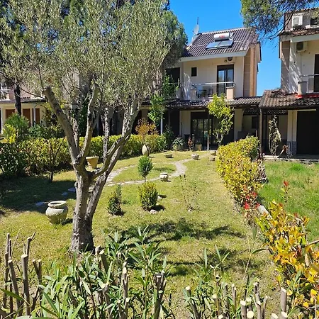 Villa Stylish Maisonette With 3 Bedrooms In Vourvourou, Greece *