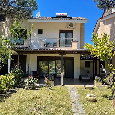 Villa Stylish Maisonette With 3 Bedrooms In Vourvourou, Greece *