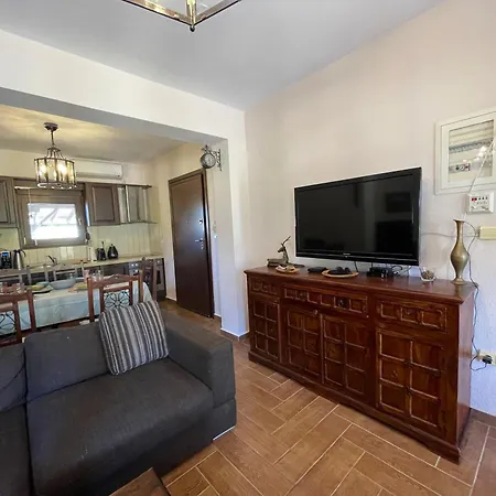 Stylish Maisonette With 3 Bedrooms In Vourvourou, Greece * Vourvourou