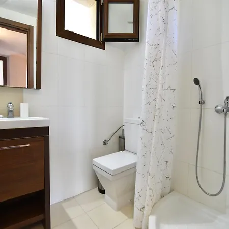 Stylish Maisonette With 3 Bedrooms In Vourvourou, Greece Vilă Vourvourou