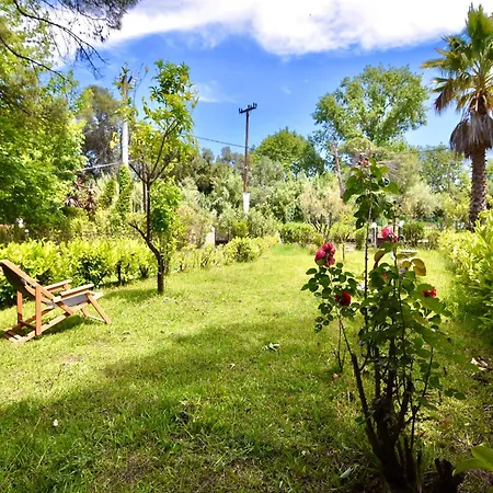 Vilă Stylish Maisonette With 3 Bedrooms In Vourvourou, Greece Vourvourou