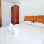 Stylish Maisonette With 3 Bedrooms In Vourvourou, Greece Villa *