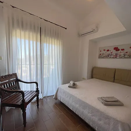 Stylish Maisonette With 3 Bedrooms In Vourvourou, Greece Vourvourou