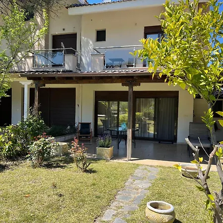 Stylish Maisonette With 3 Bedrooms In Vourvourou, Greece