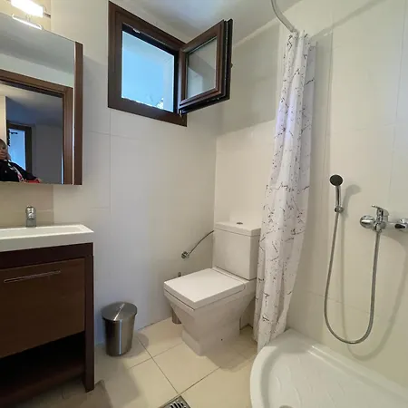 Villa Stylish Maisonette With 3 Bedrooms In Vourvourou, Greece