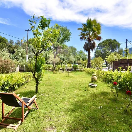 Stylish Maisonette With 3 Bedrooms In Vourvourou, Greece Vila *