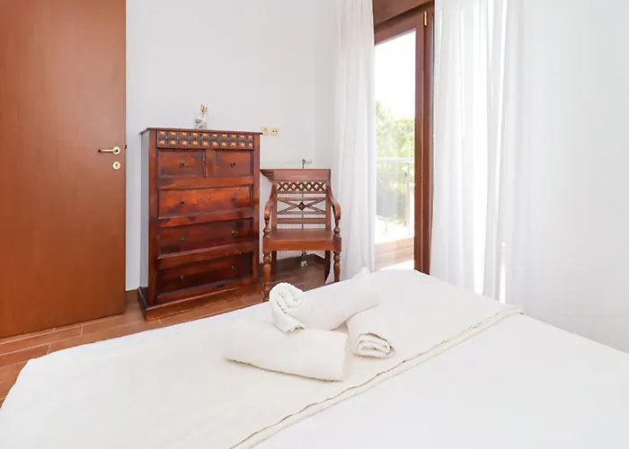 Stylish Maisonette With 3 Bedrooms In Vourvourou, Greece